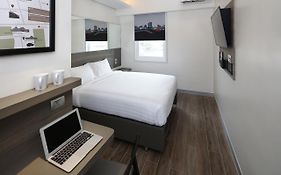 Red Planet Bgc The Fort